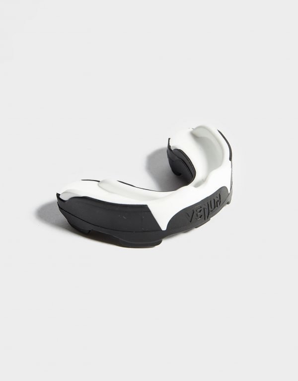 Venum Predator Mouthguard Hammassuoja Valkoinen